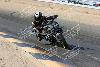 media/Jan-14-2022-Apex Assassins (Fri) [[4609ad47be]]/Trackday 1/Session 4/Turn 15 Inside/